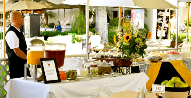 Bloody-Mary-&-Mimosa-Bar-in-the-Mountian-Home-Stables-Sponsor-Tent